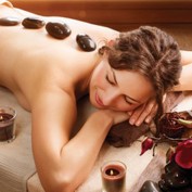 Hot-Stone-Massage Hot-Stone-Massage
