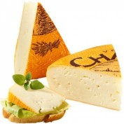 Chaumes Le Véritable oder Saint Albray Chaumes Le Véritable oder Saint Albray