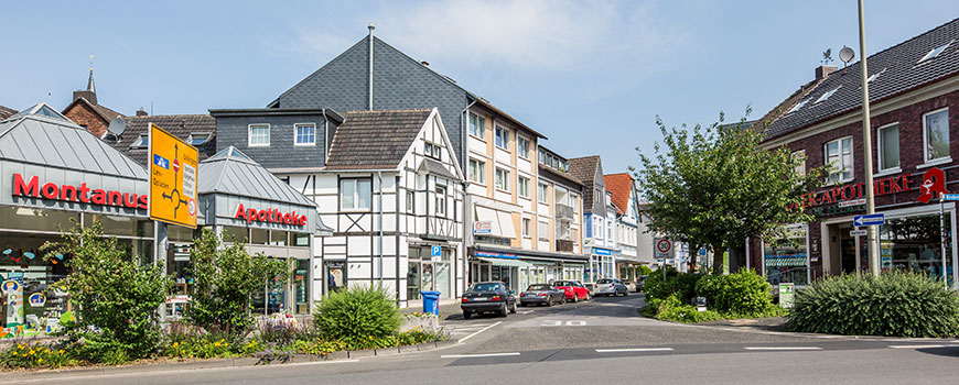 Leichlingen ist ein wunderschönes Stückchen Land auf dem man es sich gut gehen lassen und das Wetter wie auch die nahe Natur genießen kann. Doch inmitten des Grün finden sich auch einige Adressen zum Einkaufen und stöbern. Hier erfährst Du, was Dich an de Leichlingen ist ein wunderschönes Stückchen Land auf dem man es sich gut gehen lassen und das Wetter wie auch die nahe Natur genießen kann. Doch inmitten des Grün finden sich auch einige Adressen zum Einkaufen und stöbern. Hier erfährst Du, was Dich an de